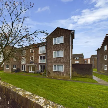 Rent this 1 bed apartment on Keats Close in Havant, PO8 8LA