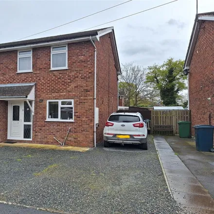 Rent this 2 bed duplex on Orchard Drive in Minsterley, SY5 0DG