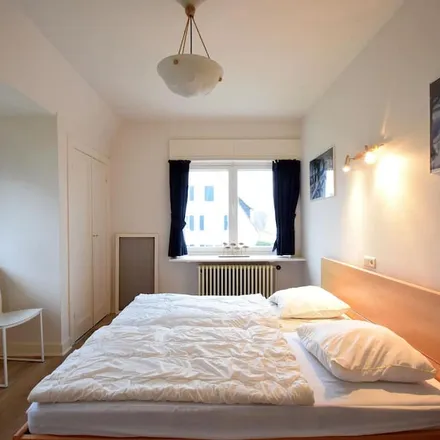 Rent this 5 bed house on 8420 De Haan