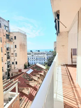 Image 6 - Paseo de Reding, 47, 29016 Málaga, Spain - Apartment for rent