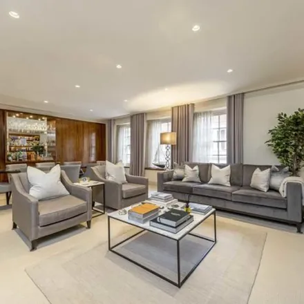 Rent this 2 bed apartment on 3 Aldford Street in London, W1K 2AD