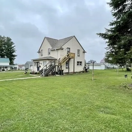 Image 3 - 779 7th Street, Fennimore, Grant County, WI 53809, USA - House for sale