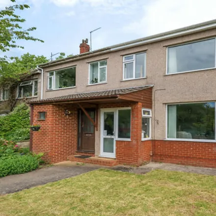 Buy this 4 bed house on West View in Mangotsfield, Bristol