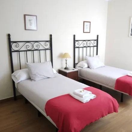 Rent this 4 bed condo on San Cristóbal de La Laguna in Santa Cruz de Tenerife, Spain
