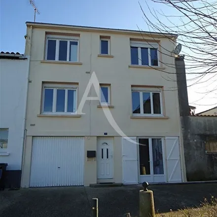 Rent this 3 bed apartment on Rue des Sables in 85540 Moutiers-les-Mauxfaits, France