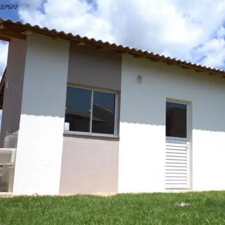Buy this 2 bed house on Rua dos Jacarandais in Jardim Vista Alegre, Várzea Grande - MT