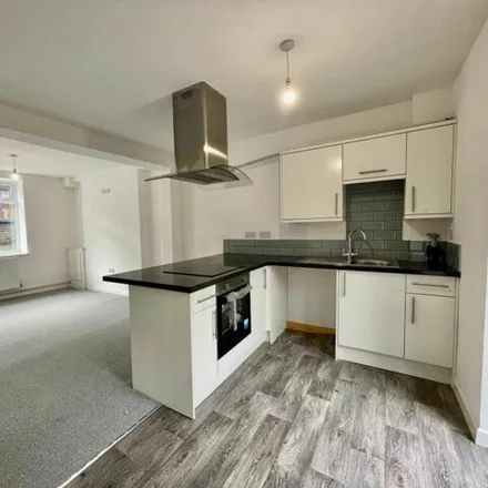 Image 5 - Webster Street, Treharris, CF46 5HP, United Kingdom - Townhouse for sale