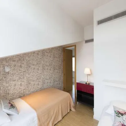 Rent this 3 bed apartment on Iris in Calle del Conde de Romanones, 28012 Madrid