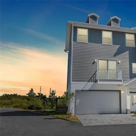 Buy this 3 bed house on Bisayre court in Elfers, FL 34652