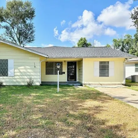 Buy this 4 bed house on 414 Avenue B Avenue in Nederland, TX 77627