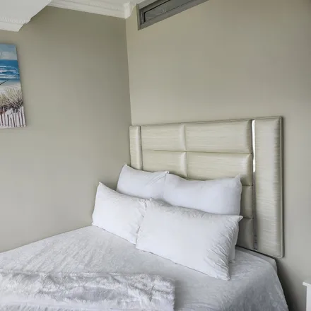 Image 2 - Prince, Prince Street, eThekwini Ward 26, Durban, 4025, South Africa - Apartment for rent
