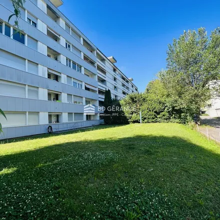 Rent this 4 bed apartment on Brachmattstrasse 2 in 2555 Brügg, Switzerland