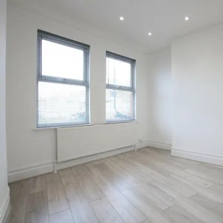 Rent this 3 bed apartment on Dalmeyer Road in Dudden Hill, London