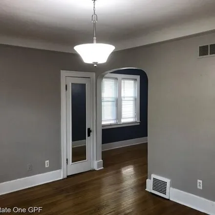 Image 4 - 1393 Maryland Street, Grosse Pointe Park, MI 48230, USA - Apartment for rent