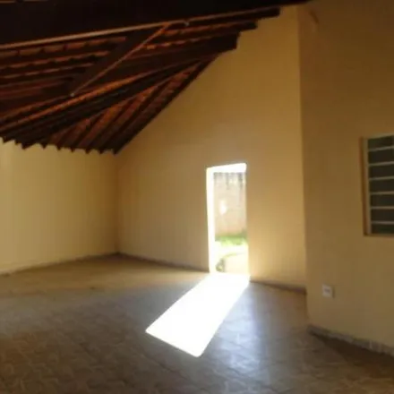 Rent this 2 bed house on Avenida Kennedy in Osvaldo Cruz, Osvaldo Cruz - SP