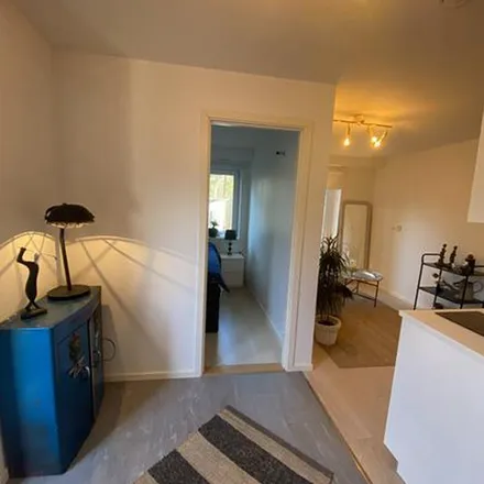 Rent this 2 bed apartment on Götavägen 18 in 132 37 Nacka kommun, Sweden