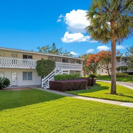 Buy this 2 bed condo on 99 Leslie Terrace in Maitland, FL 32751