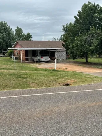 Buy this 4 bed house on 1098 4 Mile Road in Grady County, OK 73004