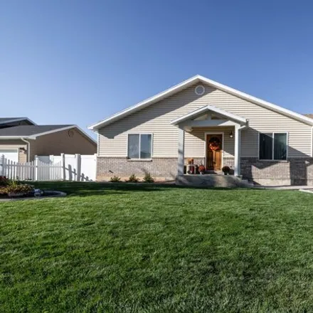 Buy this 6 bed house on 2318 West 600 North in Maeser, Uintah County