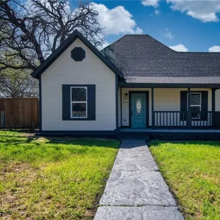 Buy this 2 bed house on 414 Soward Avenue in Weatherford, TX 76086