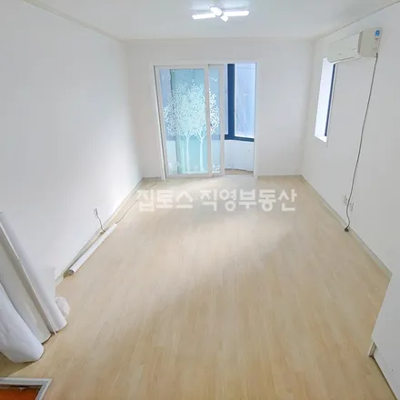 Image 4 - 서울특별시 서초구 잠원동 28-5 - Apartment for rent