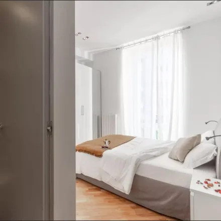 Image 1 - Appealing 1-bedroom flat in Lorenteggio  Milan 20146 - Apartment for rent