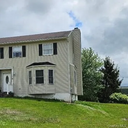 Rent this 4 bed house on 67 Capital Drive in Village of Washingtonville, NY 10992
