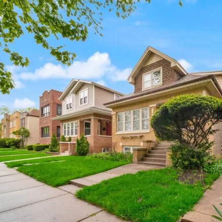 Image 2 - 3450 North Linder Avenue, Chicago, IL 60641, USA - House for sale