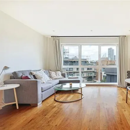 Rent this 1 bed room on studio62 in Leo Yard, London