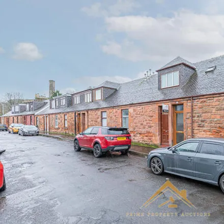 Buy this 3 bed townhouse on Riverbank Street in Greenholm, KA16 9HL