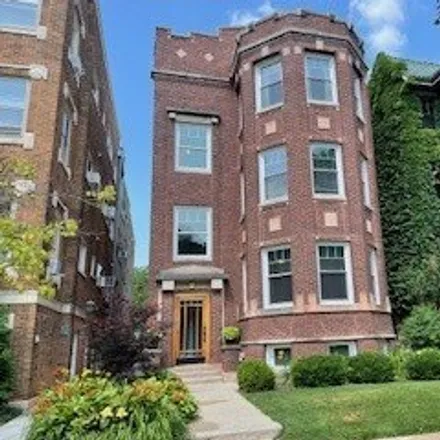 Rent this 3 bed house on 610 Michigan Ave Apt 2 in Evanston, Illinois