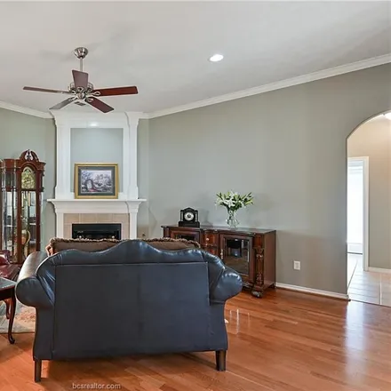 Image 4 - 4401 Pickering Place, College Station, TX 77845, USA - House for sale