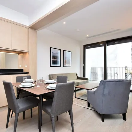 Rent this 2 bed apartment on Rye Court in London, BR3 1HH