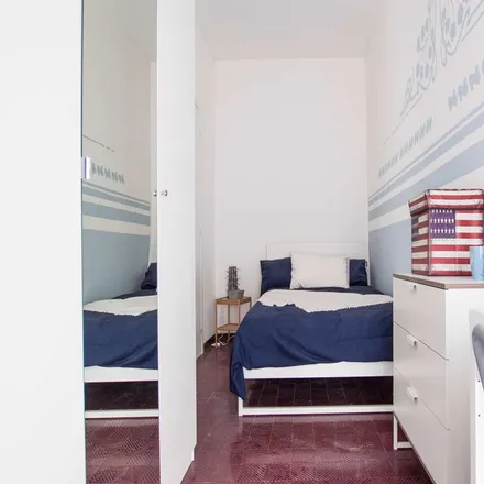 Rent this 6 bed room on Via Ruggero di Lauria in 22, 20149 Milan MI