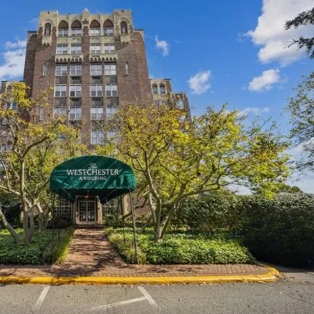 Buy this 1 bed condo on The Westchester in 3900 Cathedral Avenue Northwest, Washington