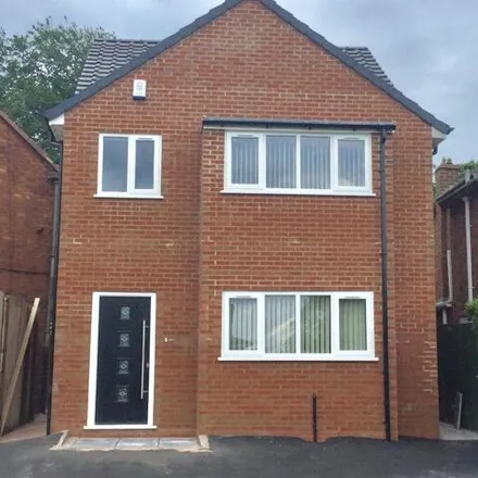 Rent this 3 bed house on Woodside Close in Great Barr, WS5 3LU