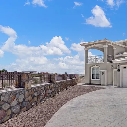 Buy this 6 bed house on 1401 Franklin Dell Street in El Paso, TX 79912