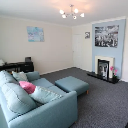 Rent this 2 bed apartment on 49 Fulford Crescent in Willerby, HU10 6NP