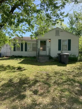 Buy this 2 bed house on 2923 E Ute Street in Tulsa, OK 74110