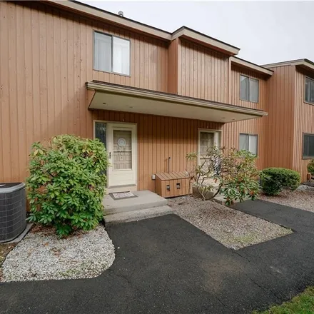Buy this 3 bed condo on 160 Brittany Farms Road in New Britain, CT 06053