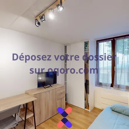 Rent this 1 bed apartment on 14 Rue des Petites Pousses in 87000 Limoges, France