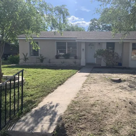 Image 1 - 222 Highland Street, Del Rio, TX 78840, USA - House for sale