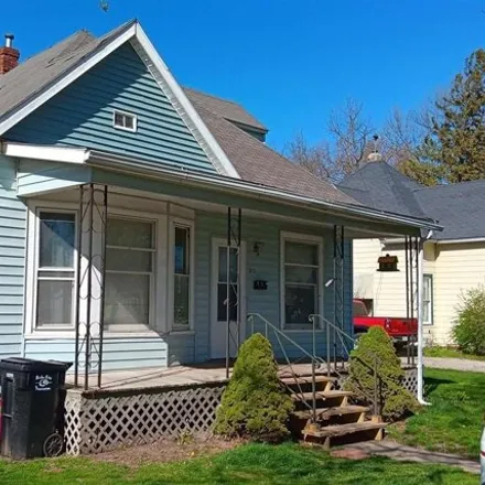 Buy this 3 bed house on 313 West Finley Avenue in Ottumwa, IA 52501