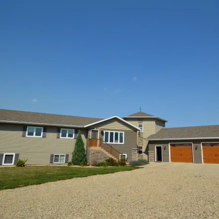 Image 1 - 391st Avenue, Aberdeen, SD, USA - House for sale