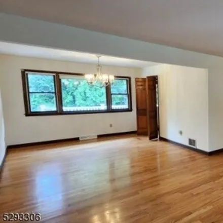 Image 3 - 500 Red School Ln, New Jersey, 08865 - Apartment for rent