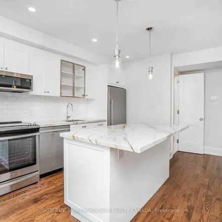Rent this 3 bed apartment on 114 Bernard Avenue in Old Toronto, ON M5R 2N5