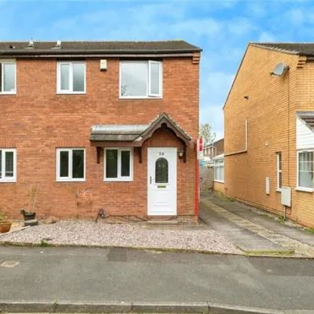 Buy this 3 bed duplex on Metcalfe Close in Yarm, TS15 9TR