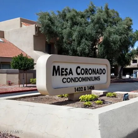 Buy this 1 bed condo on 911 West Emerald Avenue in Mesa, AZ 85202