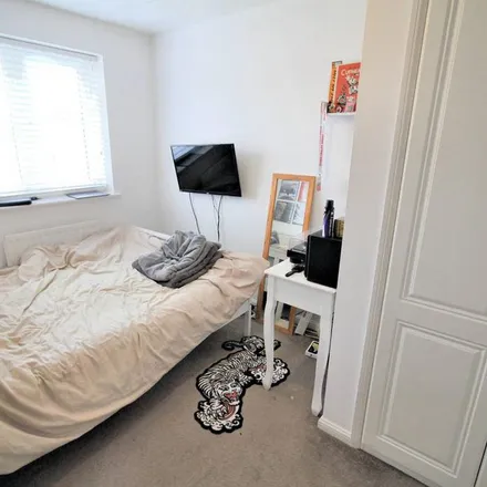 Image 6 - Bunyan Close, Broadland, NR7 0UZ, United Kingdom - Apartment for rent