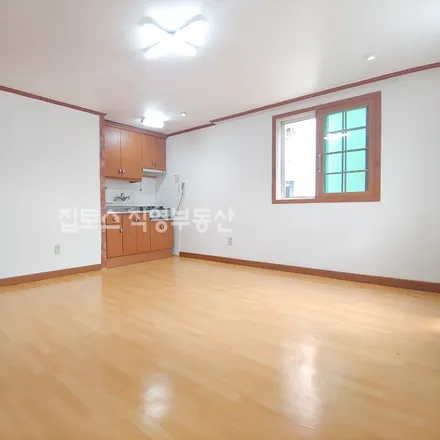 Image 1 - 서울특별시 서초구 잠원동 36-7 - Apartment for rent